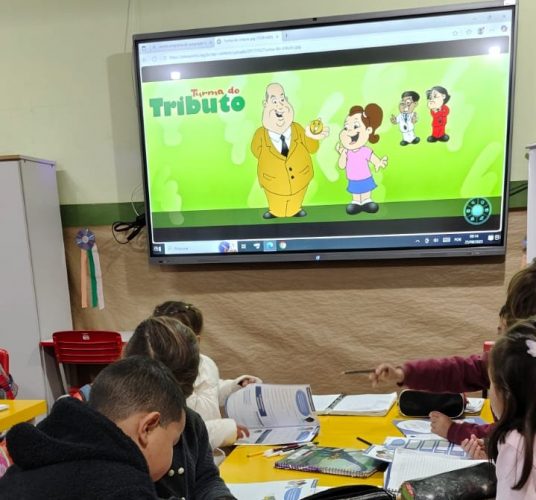 Educação Fiscal no Primeiro Ano: Por Que é Mais Fácil do Que Você Pensa?