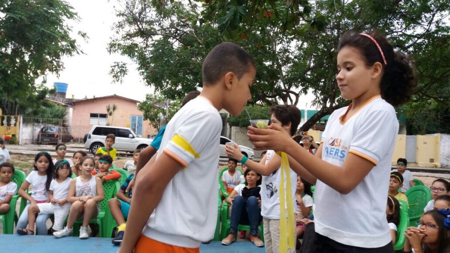 Escola Estadual Hegésippo Reis comemora dia do estudante com Gincana da Cidadania na Praça de convivência Largo de São José Operário.